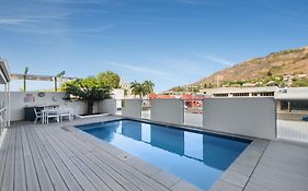 Central Kensington Apartments